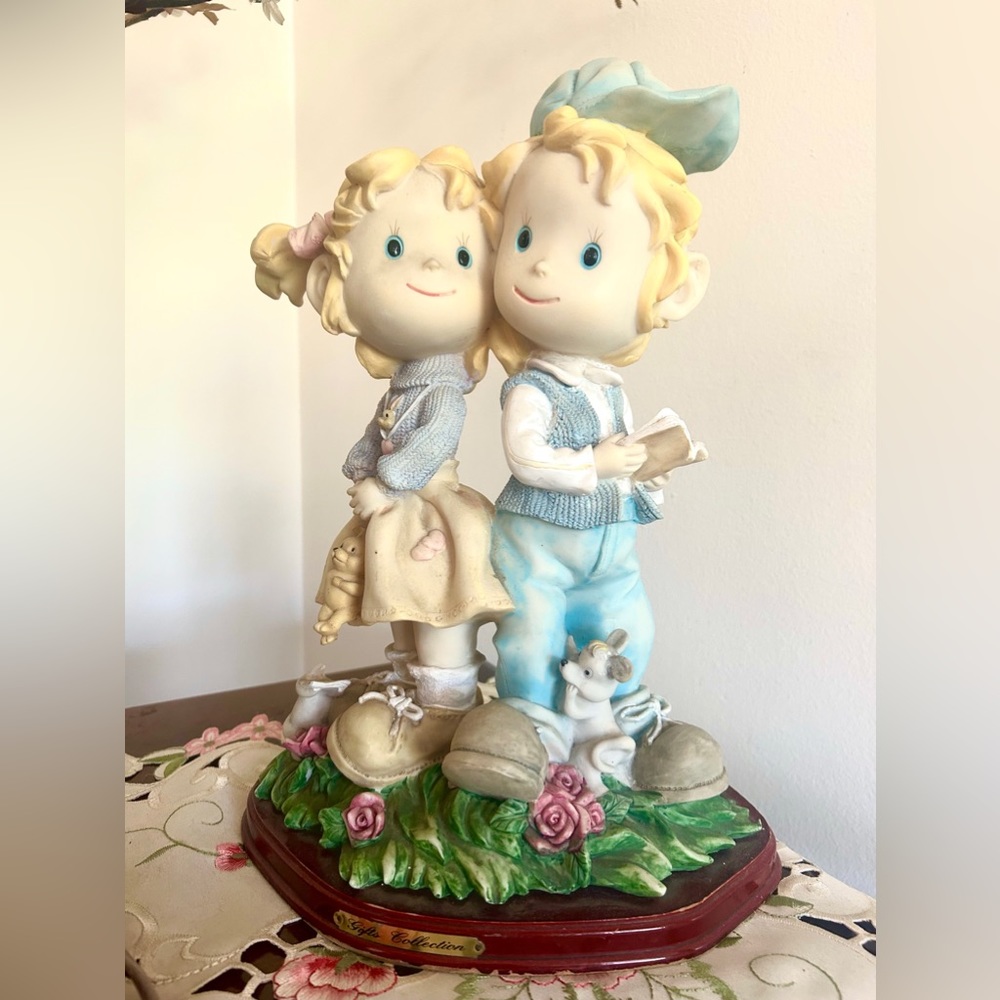 Vintage Precious Moments Figurine